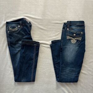 Women's Straight Leg Jeans - Blue